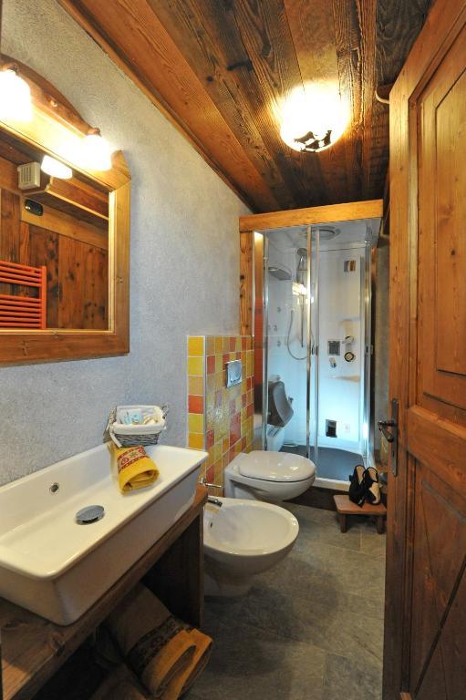 Affittacamere Petit Coeur Champoluc Pokoj fotografie